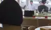 카페 손님들이 박수친 이유