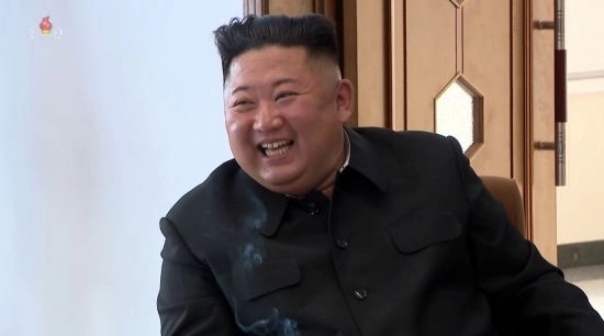 6686f0d9581c33459550b7e592850397.webp 국제적으로 진짜 심각한 시기에는 항상 입꾹닫하는 새끼