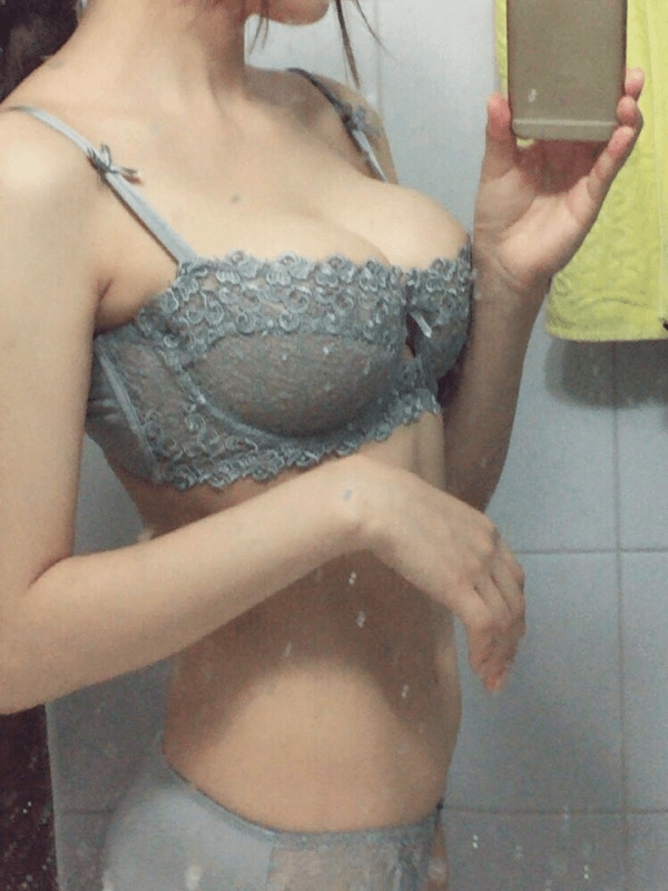 6ac2c833191fafe78525f88c988f2f24.webp 여자친구 몸매 특징.jyp