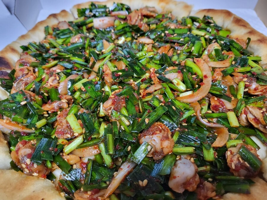 1ecde501cc397d963e9945bcba778f84.webp 강릉에서 판매하는 특이한 피자.pizza