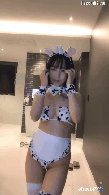 f04241348e21d4b7550fe08d09de3d39.gif 아프리카 전통복장