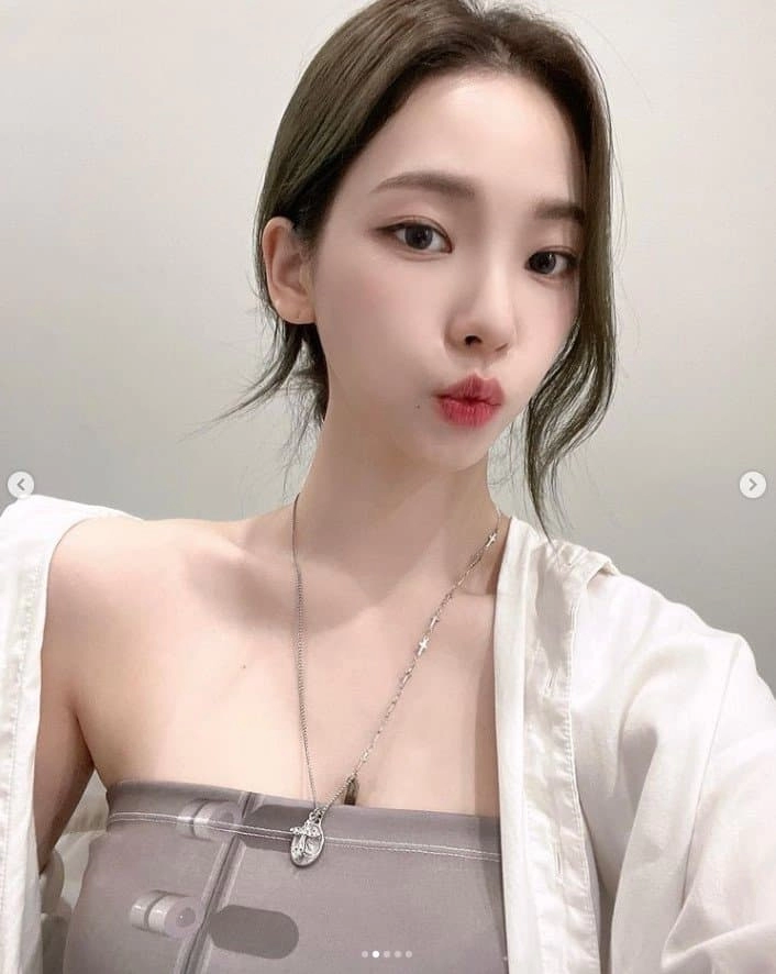 f71aeeff131b6eeb86e5258b08c20fee.webp 제 여친 인증합니다.