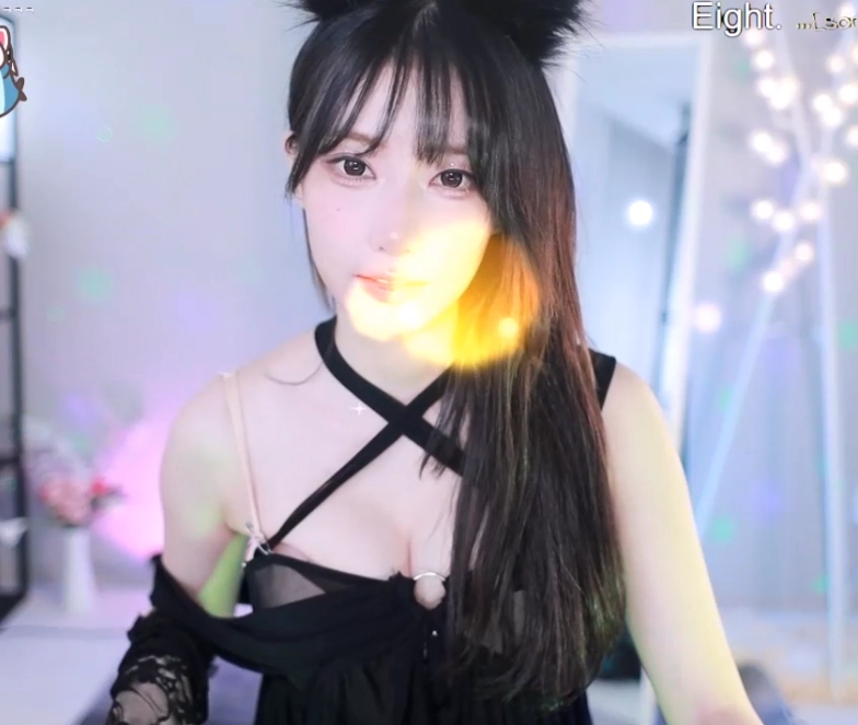 의상 지리는 마젠타.gif