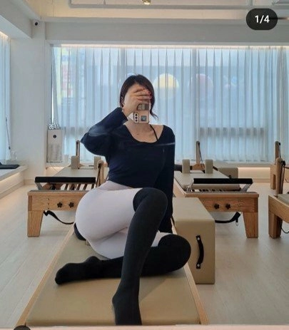 레깅스 인증녀들이 자주하는 포즈