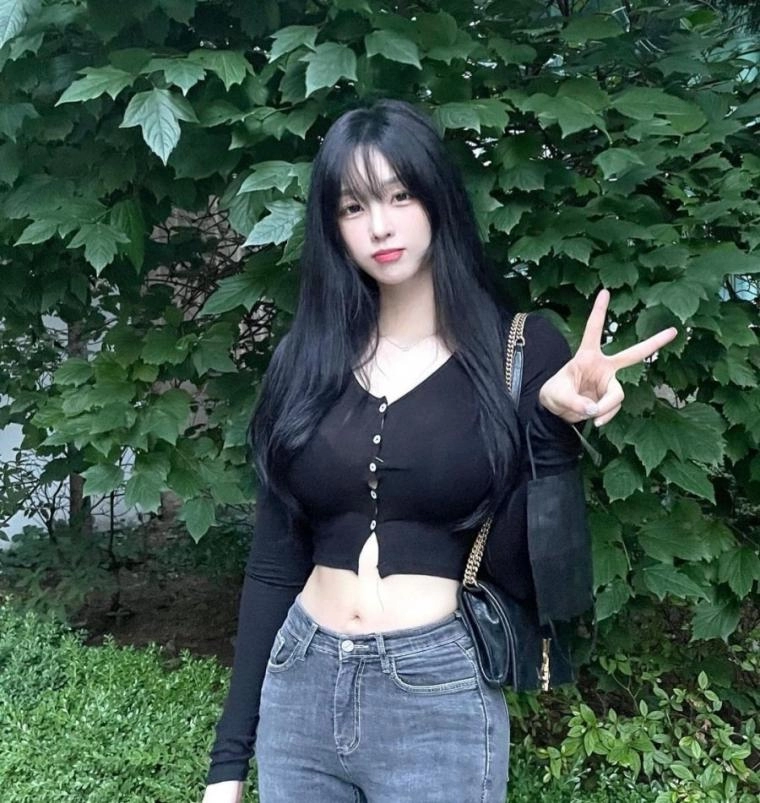 BJ한갱 몸매