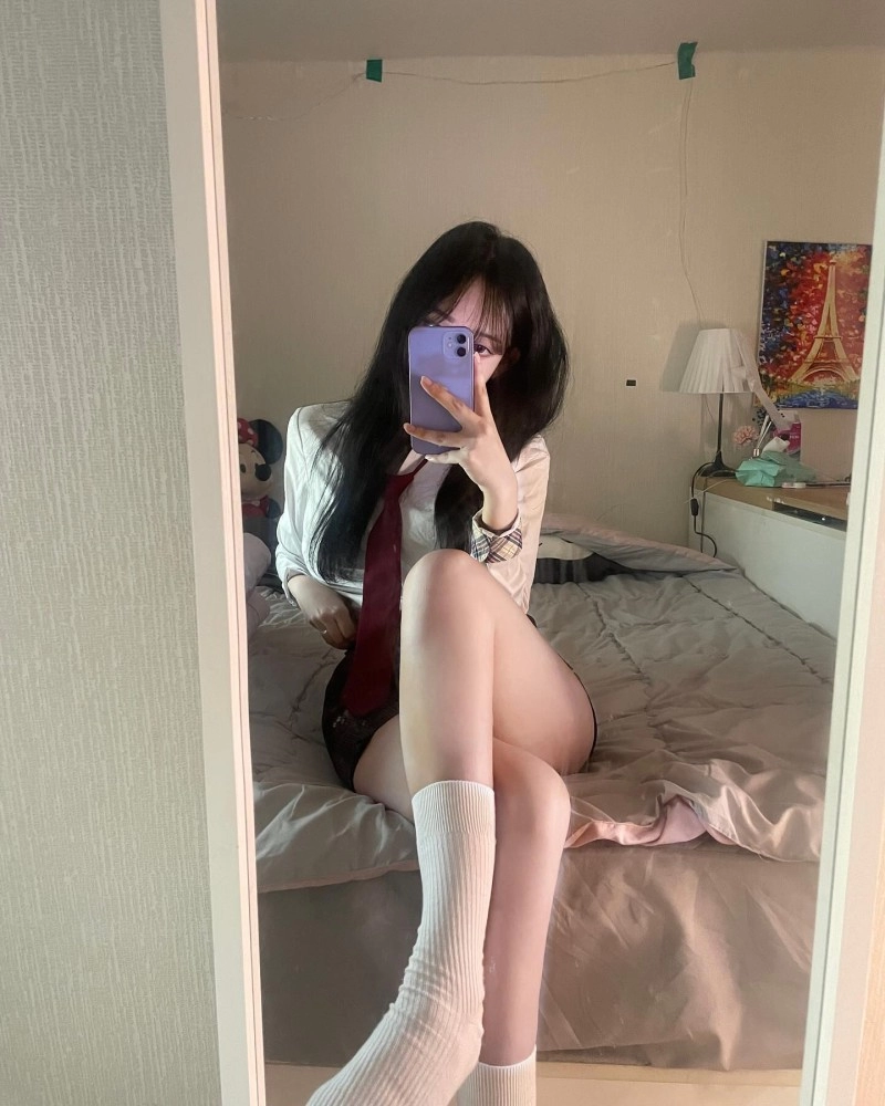 돌핀팬츠가 잘어울리는 고딩