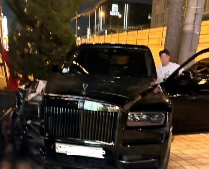 롤스로이스 테러범 신상