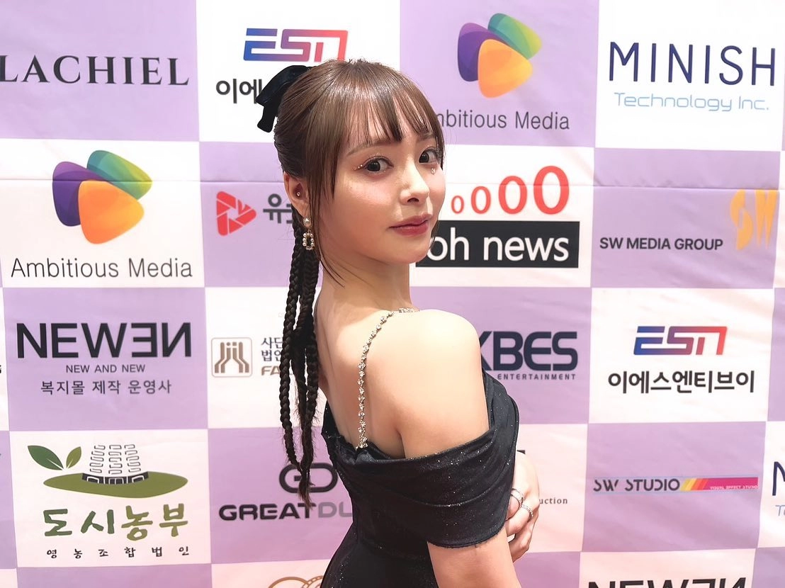 한국에서 상 받은 오구라 유나