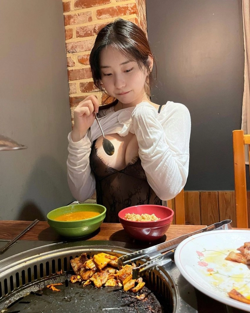 신재은 식당에서 화끈하게 야노