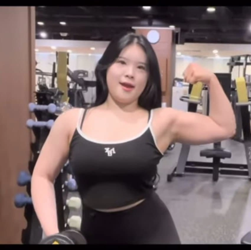 유튜버 헬고생 보정 전후