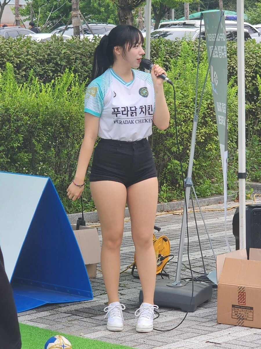 호불호 갈리는 하지원 치어리더 튼실한 야벅지