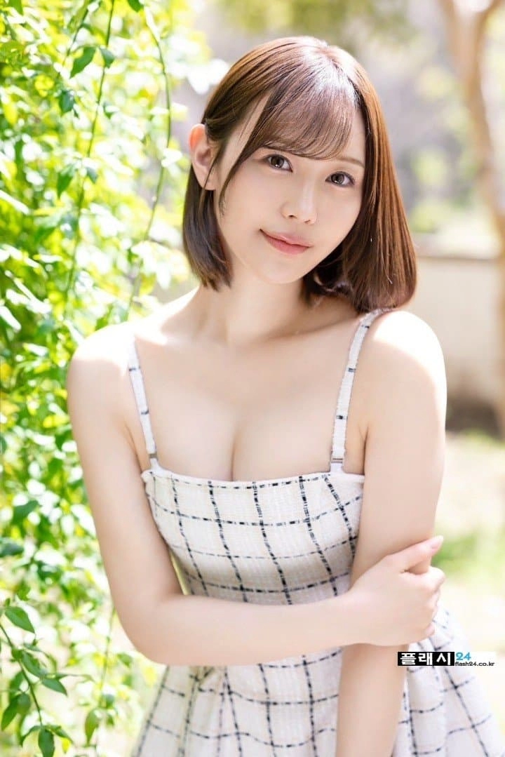 9월 데뷔작 대박난 신인 배우 샤쿠 아리스