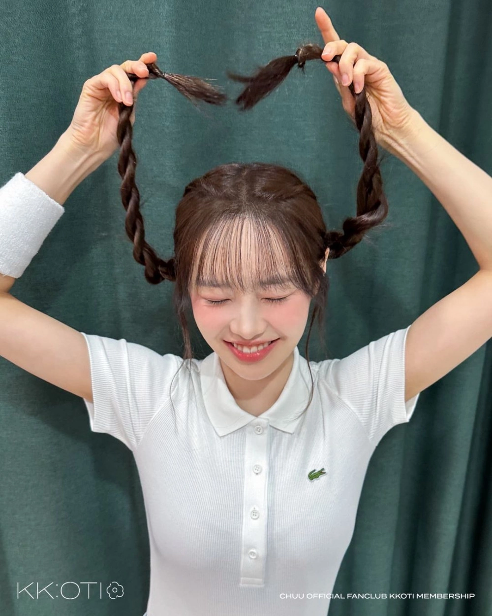 츄..브라 은근히 비치는 화이트 테니스복