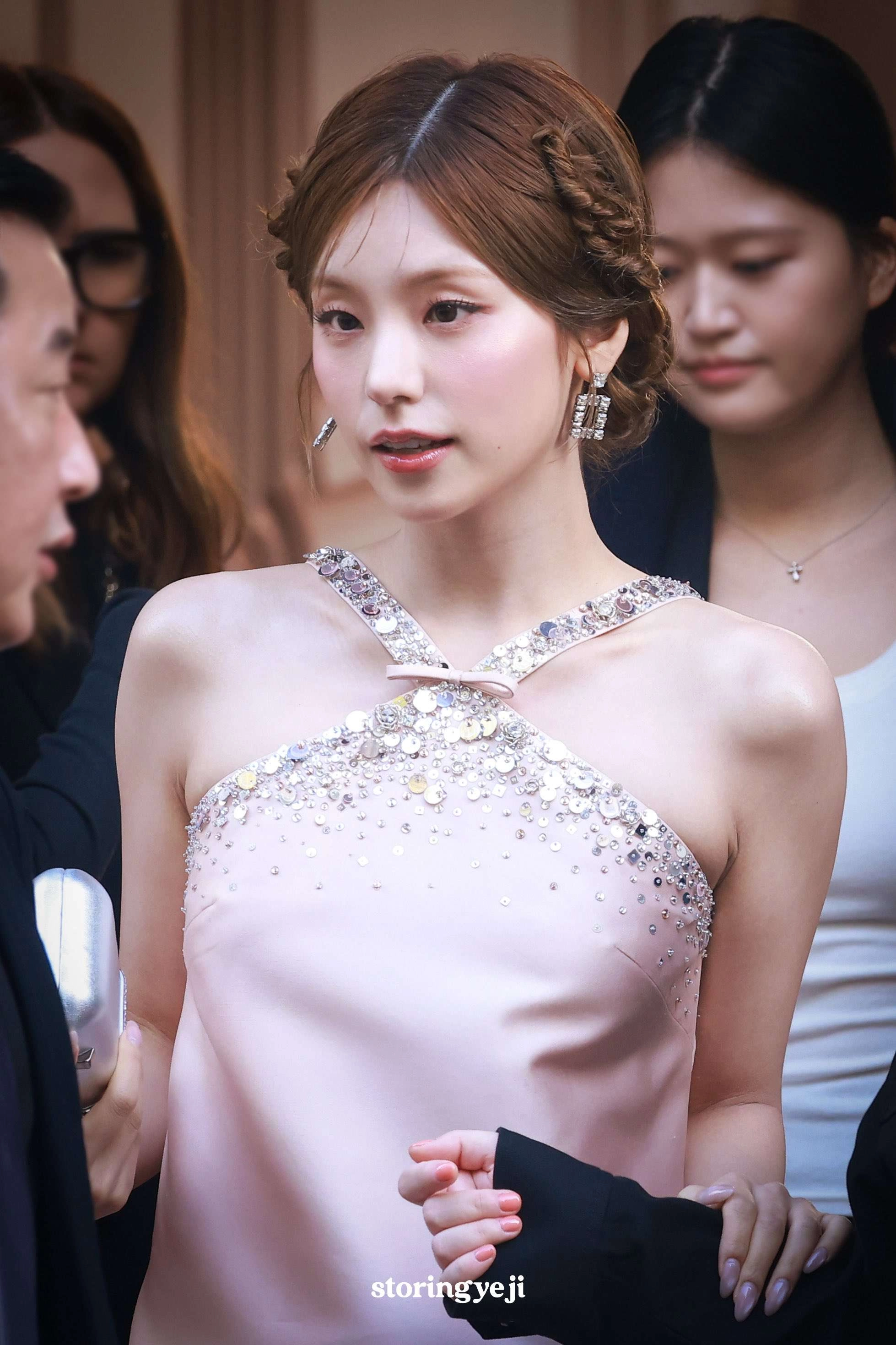 예지 비주얼 미쳤네