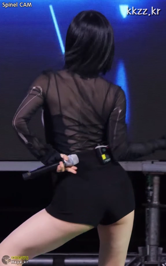 브브걸 유나 탄탄한 찰진 허벅지