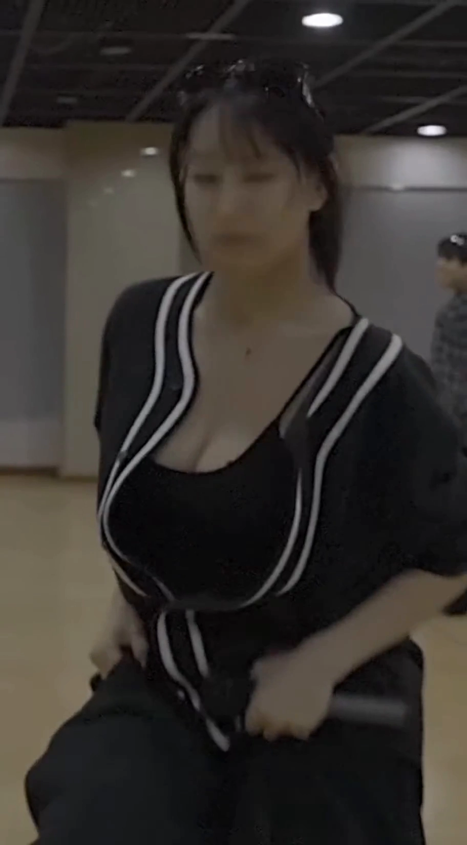 나띠 미드 묵직하게 흔들리는 연습실 현장