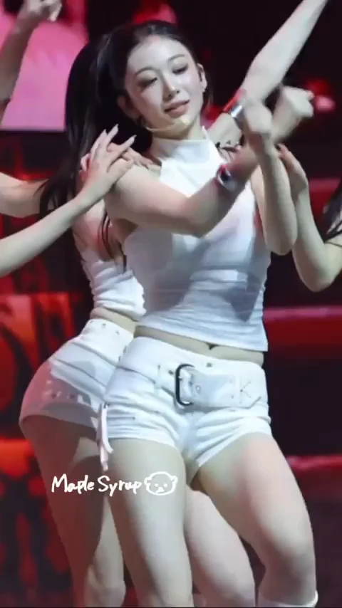 카에데 뒷태 대박